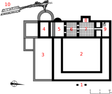 Disegno in bianco e nero che rappresenta la pianta delle antiche terme.