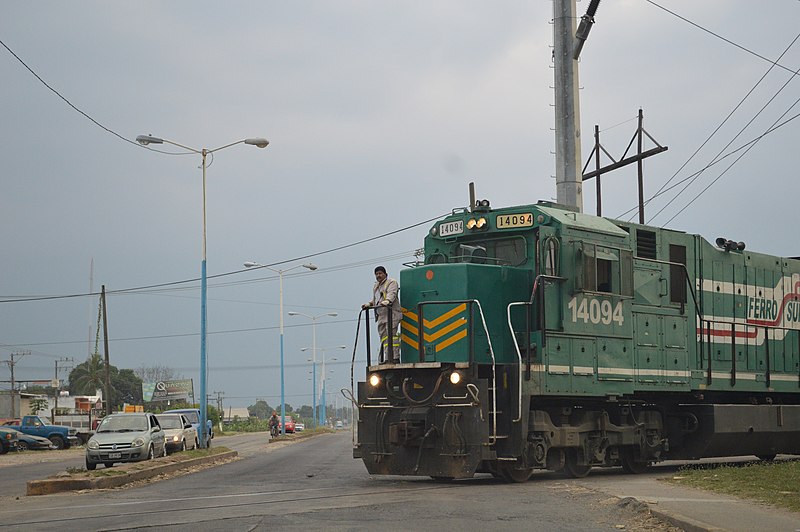 File:TrainBreweryTuxtepec01.JPG