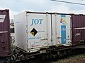 UR19A形コンテナ。 （ UR19A-1425 ） JR貨物より日本国内での鉄道輸送用に登録承認されて、『日本石油輸送』が所有及び使用している通称、5t級12ft型の冷蔵コンテナ。 主に単発貸し出しとなる、レンタルで多種多彩な荷主に利用されている。 2018年7月28日撮影。