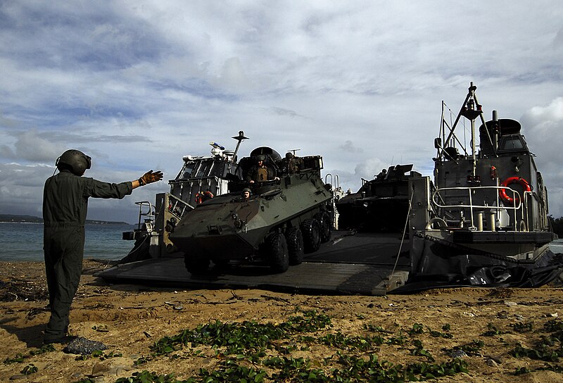 File:US Navy 091108-N-0807W-182 Marines assigned to the 31st Marine Expeditionary Unit (31st MEU) unload assault vehicles from a landing craft, air cushion from the amphibious dock landing ship USS Harpers Ferry (LSD 49).jpg