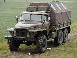 Ural-375D NVA jako pojazd warsztatowy