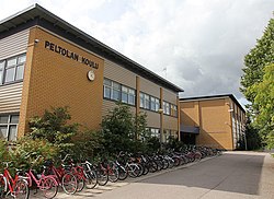 Peltolan koulu on suuri vantaalainen yläkoulu.