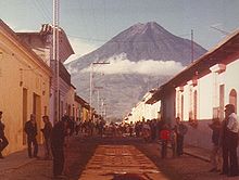 VolcanAguaPascuas.jpg