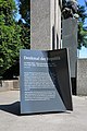 Wien - Denkmal der Republik, Infotafel.JPG