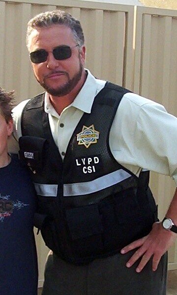 Petersen on the set of CSI in March 2004.