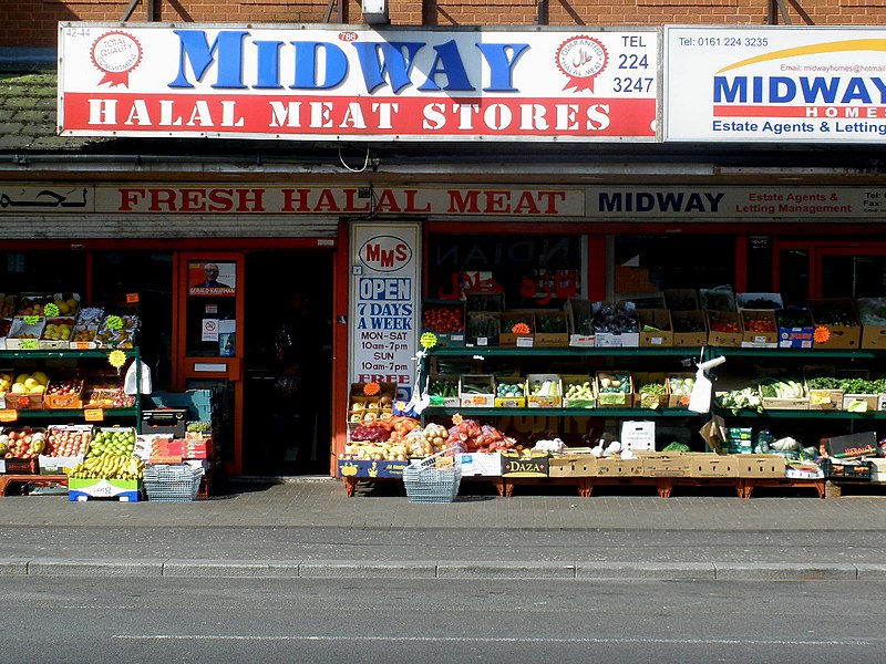File:Wilmslow Road - "The Curry Mile" - Rusholme, Manchester - panoramio.jpg