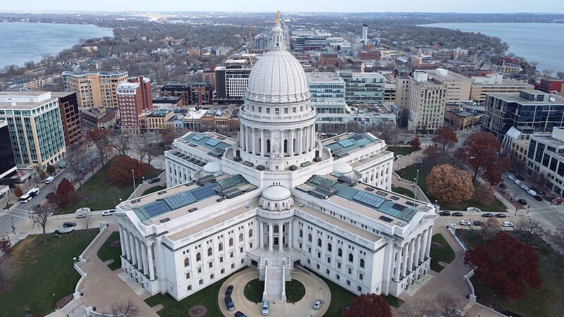 File:Wisconsin State Capitol Aerial.jpg
