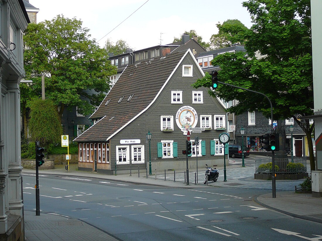 Odoakerstraße 1