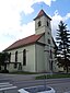 Hochholzstraße 14 in Zillhausen bei Balingen,
Denkmal für die Gefallenen des Ersten Weltkriegs vor der evangelischen Kirche (rechteckiger, verputzter...