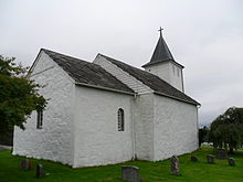 Ænes kirke, sett fra absiden.jpg