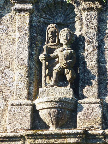 File:09 Sainte-Marie du Ménez-Hom Statue de Saint-Hervé avec son bâton d'aveugle.JPG