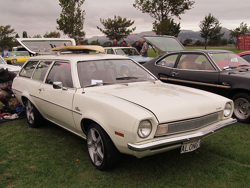 File:1972 Ford Pinto Wagon (14404488335).jpg