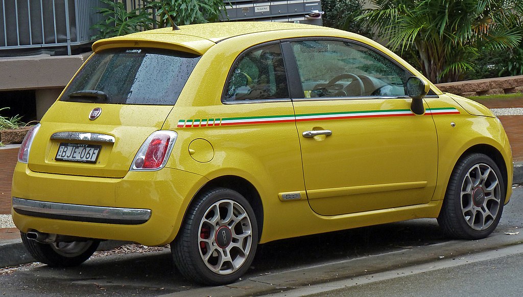 File20082010 Fiat 500 Sport hatchback 02.jpg Wikimedia