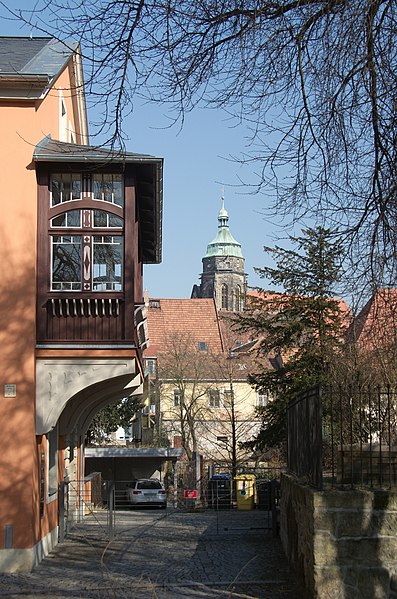 File:2010113002 Blick zum Marienkirchenturm von Dr.-Wilhelm-Kuelz-Strasse aus 2011.jpg