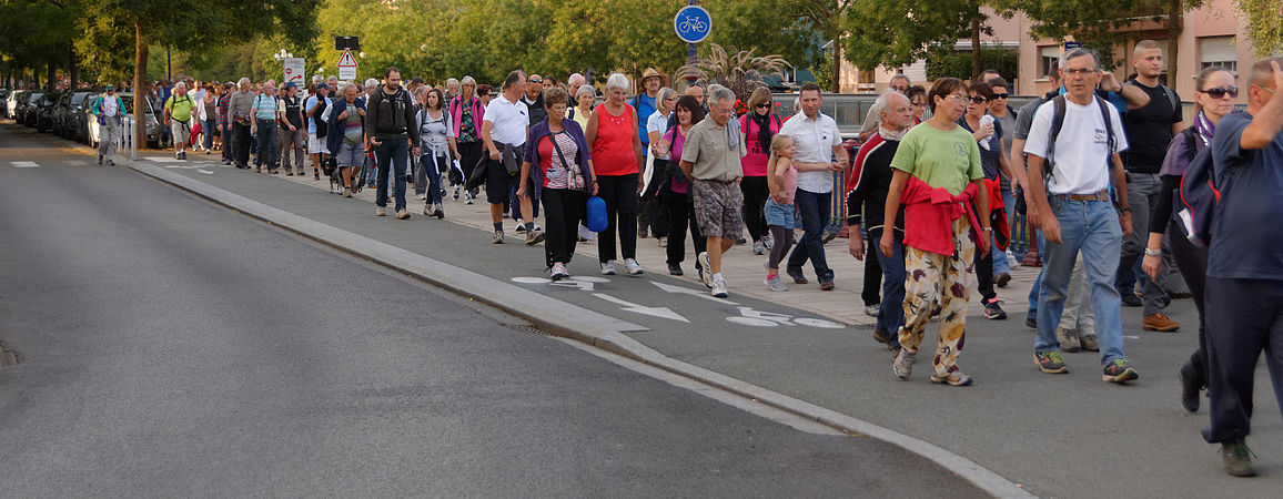 Descente le long de la Savoureuse.