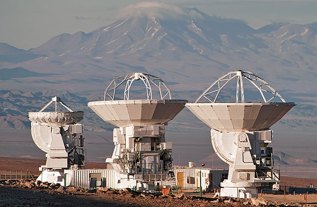 Three radio telescopes belonging to the Atacama Large Millimeter Array