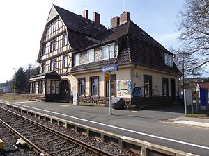 Adelebsen Bahnhof 2.jpg