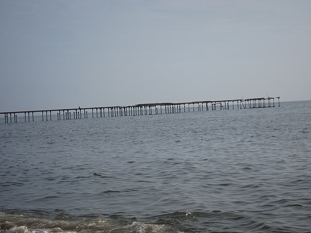 File:Alapuzha_Beach_-_ആലപ്പുഴ_ബീച്ച്_03.jpg