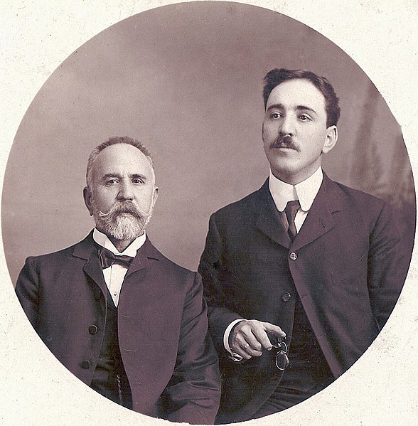 File:Andrés Farías y Benavides y su hijo Juan Francisco Farías y Hernández.jpg