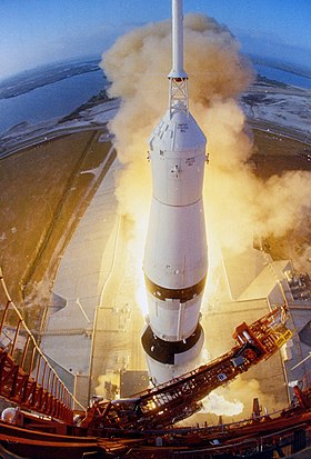 Apollo 6 launch.jpg