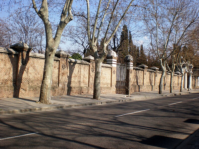 File:Avenida de Daroca.jpg