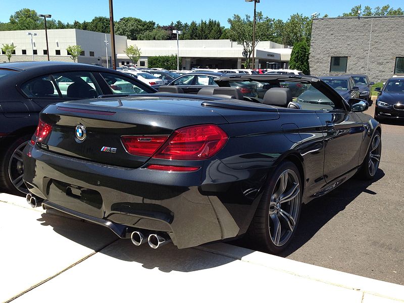 File:BMW M6 Convertible (14601384943).jpg