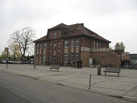 File:Bahnhof Gronau (Westf).jpg