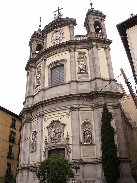ไฟล์:Basílica_Pontificia_de_San_Miguel_(Madrid)_01.jpg