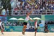 Deutsch: Beachvolleyball bei den Olympischen Jugendspielen 2018; Tag 11, 17. Oktober 2018; Jungen, Spiel um Platz 3 – Argentinien-Ungarn 2:0 (21–15/21–15) English: Beach volleyball at the 2018 Summer Youth Olympics at 17 October 2018 – Bronze Medal Match – Argentina-Hungary 2:0 (21–15/21–15)