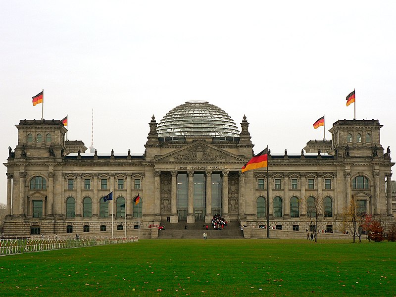 File:Berlin Reichstag 2005.jpg