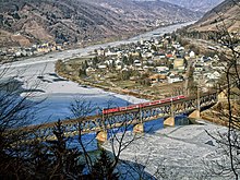 Bullay mit der Doppelstockbrücke, Winter 2012