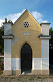 Gruf 2 am Ortsfriedhof, steht unter Denkmalschutz.