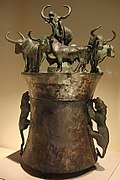 Brončana posuda s bikovima iz Jinninga, dinastija Han
