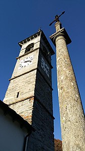 Campanil et obelisco.jpg