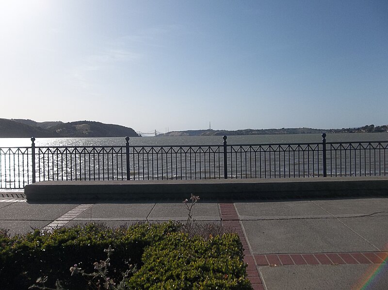 File:Carquinez Strait from First Street in Benicia 2022-04-17 1728 2.jpg