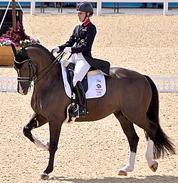 Charlotte Dujardin ja Valegro-hevonen Lontoon olympialaisissa 2012.