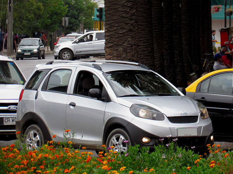 File:Chery Beat 1.3 GLX 2012 (16489235880).jpg