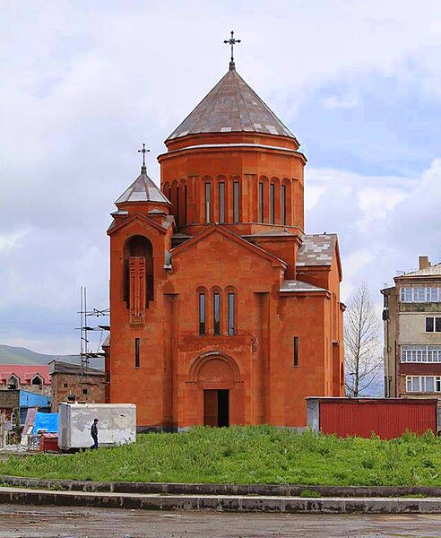 File:Church of the Holy Archangels, Sevan3.jpg