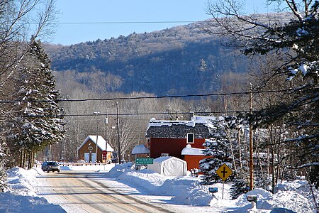 Chute-St-Philippe QC 1.JPG