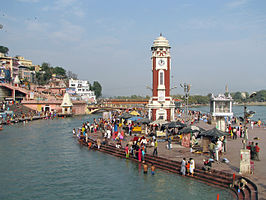 Clock Tower, at Har-ki-Pauri, Haridwar.jpg