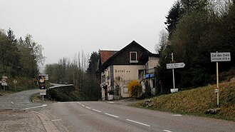 Passhöhe des Col des Croix (links Abzweiger auf den Ballon de Servance)