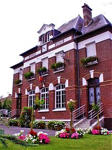 Ang Town Hall sa Caveurclles-Sur-Seine