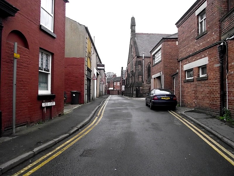 File:Cross Street - geograph.org.uk - 2319736.jpg