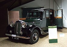 Queen Mary's last car (a 1947 Daimler DE27) at Sandringham. Daimler 4 Litre Saloon Car, Sandringham Museum - Norfolk.jpg