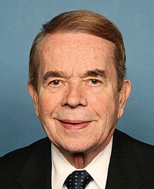 Dale Kildee, retrato oficial, 111º Congresso.jpg