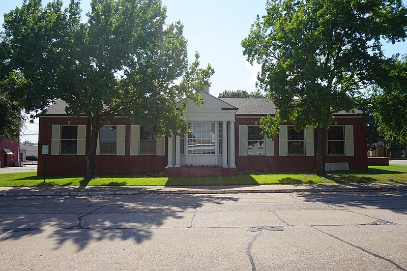 File:Denison July 2016 31 (Denison Public Library).jpg