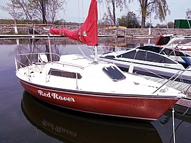 Edel 540 Red Rover.jpg желкенді қайығы