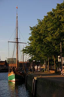Der Museumshafen Lübeck  220px-Ellen_Museumshafen