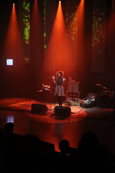 File:Eloui WAVES Vienna 2012 Odeon 18.jpg