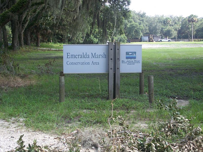 File:Emeralda Marsh trail sign01.jpg